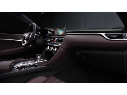 Характеристики автомобиля Genesis G70 2.0 T-GDI AT 4WD Elegance (07.2021 - 12.2022): фото, вместимость, скорость, двигатель, топливо, масса, отзывы