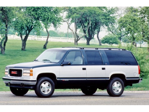 Характеристики автомобиля GMC Suburban 7.4 MT 4x4 K2500 (01.1992 - 10.1999): фото, вместимость, скорость, двигатель, топливо, масса, отзывы