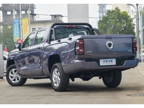 Характеристики автомобиля Great Wall Poer KingKong 2.0 MT 4WD Comfort (04.2023 - н.в.): фото, вместимость, скорость, двигатель, топливо, масса, отзывы
