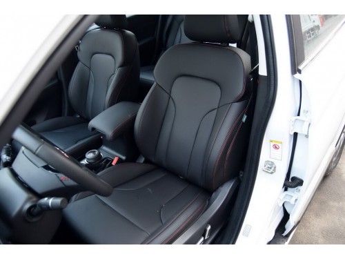 Характеристики автомобиля Haval H6 1.5T AT Sport Luxury (05.2015 - 07.2016): фото, вместимость, скорость, двигатель, топливо, масса, отзывы