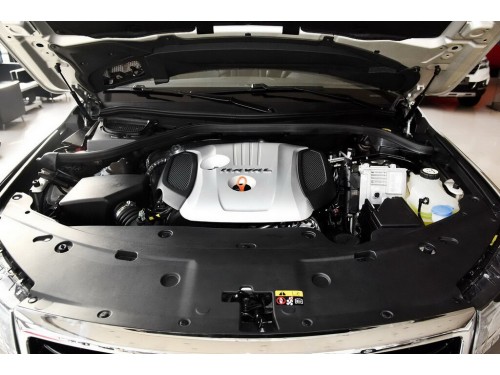 Характеристики автомобиля Haval H8 2.0T AT Сomfort (11.2015 - 05.2017): фото, вместимость, скорость, двигатель, топливо, масса, отзывы