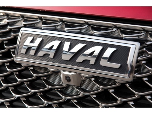 Характеристики автомобиля Haval Jolion 1.5 DCT Elite (05.2021 - н.в.): фото, вместимость, скорость, двигатель, топливо, масса, отзывы