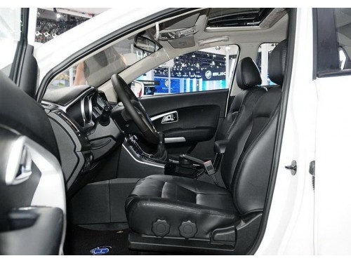 Характеристики автомобиля Hawtai Shengdafei 1.5 MT Luxury (11.2014 - 11.2015): фото, вместимость, скорость, двигатель, топливо, масса, отзывы