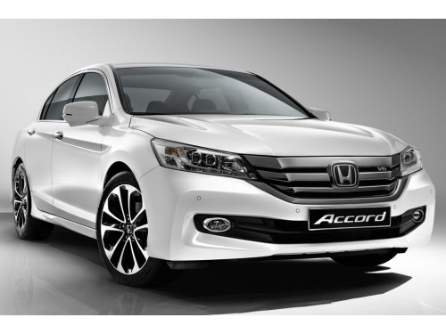 Характеристики автомобиля Honda Accord 2.0 CVT Executive (09.2014 - 06.2015): фото, вместимость, скорость, двигатель, топливо, масса, отзывы