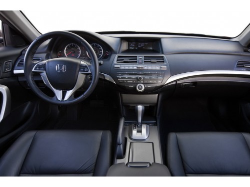 Характеристики автомобиля Honda Accord 3.5 MT EX-L V-6 (08.2010 - 08.2012): фото, вместимость, скорость, двигатель, топливо, масса, отзывы