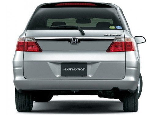 Характеристики автомобиля Honda Airwave 1.5 L (03.2006 - 05.2007): фото, вместимость, скорость, двигатель, топливо, масса, отзывы