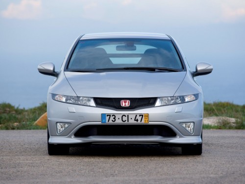 Характеристики автомобиля Honda Civic Type R 2.0 MT (12.2006 - 06.2012): фото, вместимость, скорость, двигатель, топливо, масса, отзывы