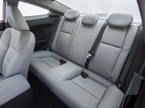 Характеристики автомобиля Honda Civic 1.8 MT EX (01.2014 - 09.2015): фото, вместимость, скорость, двигатель, топливо, масса, отзывы