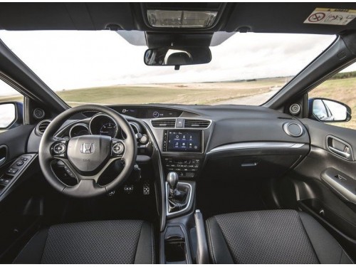 Характеристики автомобиля Honda Civic 1.8 CVT EX-L Navi (01.2014 - 09.2015): фото, вместимость, скорость, двигатель, топливо, масса, отзывы