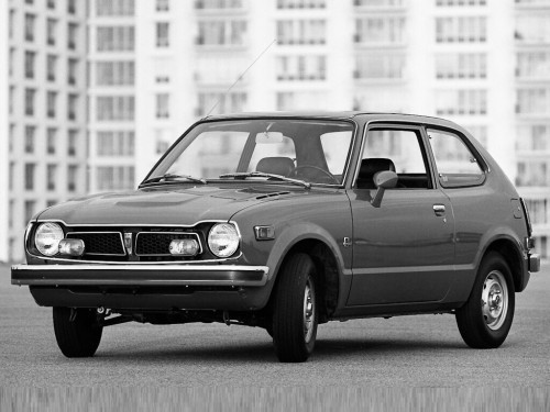 Характеристики автомобиля Honda Civic 1.2 AT Civic (05.1974 - 04.1975): фото, вместимость, скорость, двигатель, топливо, масса, отзывы
