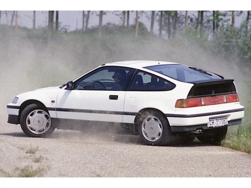 Характеристики автомобиля Honda Civic 1.6i MT CRX (10.1987 - 06.1989): фото, вместимость, скорость, двигатель, топливо, масса, отзывы