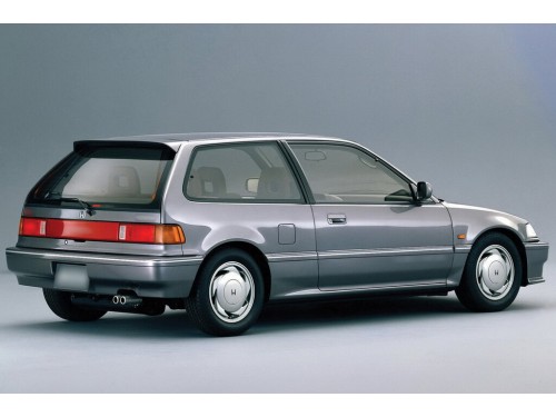 Характеристики автомобиля Honda Civic 1.5i MT GL (10.1987 - 06.1989): фото, вместимость, скорость, двигатель, топливо, масса, отзывы