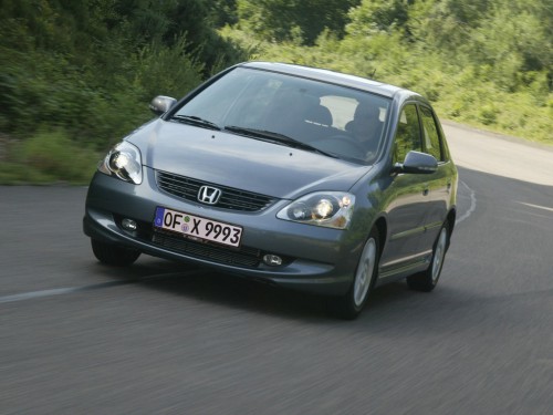Характеристики автомобиля Honda Civic 1.4i MT LS (09.2003 - 08.2005): фото, вместимость, скорость, двигатель, топливо, масса, отзывы