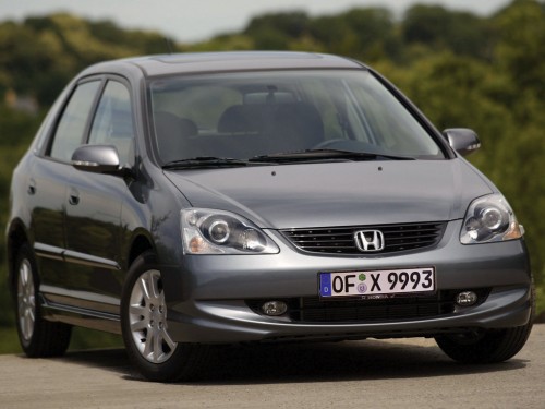 Характеристики автомобиля Honda Civic 1.4i MT S (09.2003 - 08.2005): фото, вместимость, скорость, двигатель, топливо, масса, отзывы