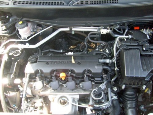 Характеристики автомобиля Honda Crossroad 1.8 18X HID edition 4WD (08.2007 - 08.2010): фото, вместимость, скорость, двигатель, топливо, масса, отзывы