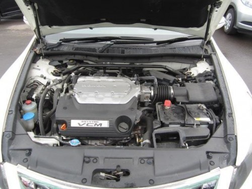 Характеристики автомобиля Honda Inspire 3.5 35iL (08.2009 - 07.2010): фото, вместимость, скорость, двигатель, топливо, масса, отзывы