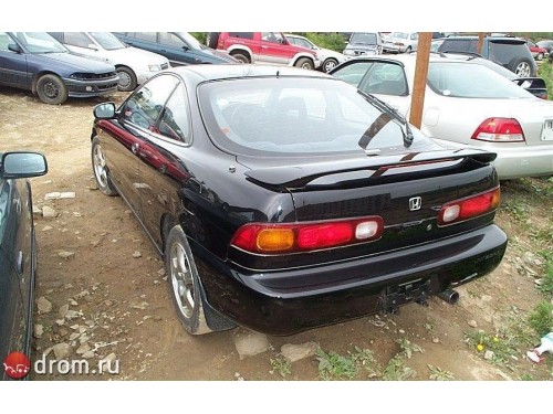 Характеристики автомобиля Honda Integra 1.6 ZX (05.1993 - 08.1995): фото, вместимость, скорость, двигатель, топливо, масса, отзывы