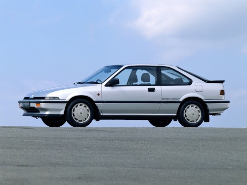 Характеристики автомобиля Honda Integra 1.6 RSi (02.1985 - 09.1987): фото, вместимость, скорость, двигатель, топливо, масса, отзывы