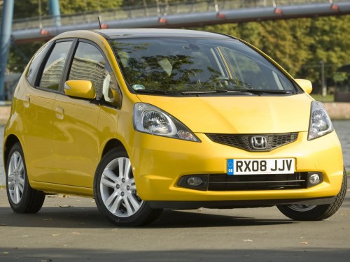 Характеристики автомобиля Honda Jazz 1.2 MT Trend (11.2008 - 03.2011): фото, вместимость, скорость, двигатель, топливо, масса, отзывы