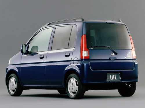 Характеристики автомобиля Honda Life 660 L type (05.2000 - 04.2001): фото, вместимость, скорость, двигатель, топливо, масса, отзывы