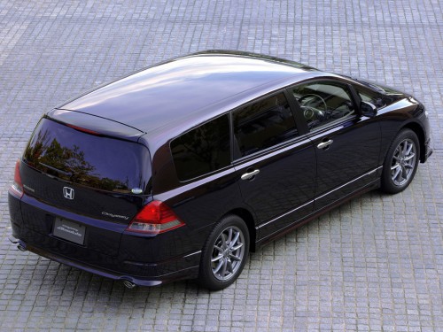 Характеристики автомобиля Honda Odyssey 2.4 absolute HDD NAVI special edition 4WD (08.2007 - 09.2008): фото, вместимость, скорость, двигатель, топливо, масса, отзывы