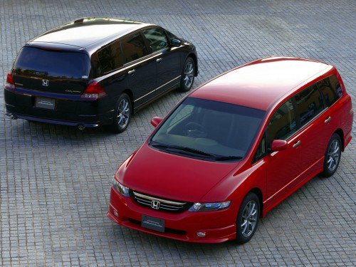 Характеристики автомобиля Honda Odyssey 2.4 absolute HDD NAVI special edition (08.2007 - 09.2008): фото, вместимость, скорость, двигатель, топливо, масса, отзывы