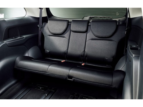 Характеристики автомобиля Honda Odyssey 2.0 e:HEV Absolute (8 seater) (11.2020 - 12.2021): фото, вместимость, скорость, двигатель, топливо, масса, отзывы