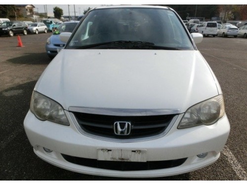 Характеристики автомобиля Honda Odyssey 2.3 MQ (10.2002 - 09.2003): фото, вместимость, скорость, двигатель, топливо, масса, отзывы