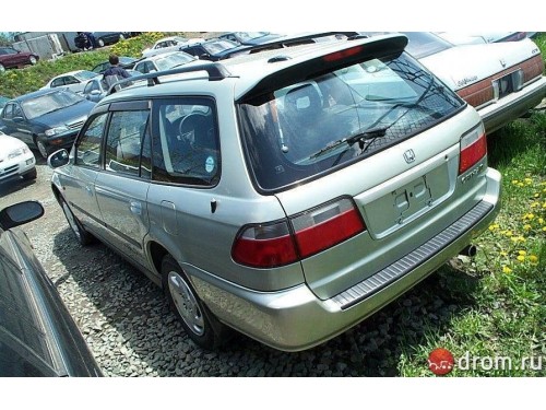 Характеристики автомобиля Honda Orthia 1.8 P GX (02.1996 - 01.1997): фото, вместимость, скорость, двигатель, топливо, масса, отзывы