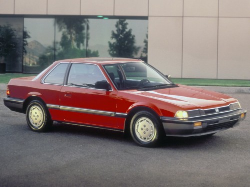 Характеристики автомобиля Honda Prelude 1.8 AT EX (11.1982 - 03.1987): фото, вместимость, скорость, двигатель, топливо, масса, отзывы