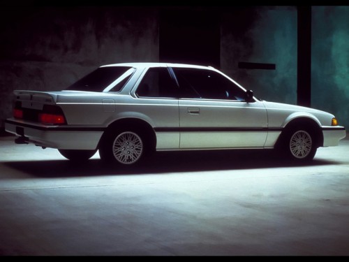 Характеристики автомобиля Honda Prelude 1.8 AT S (11.1982 - 03.1987): фото, вместимость, скорость, двигатель, топливо, масса, отзывы