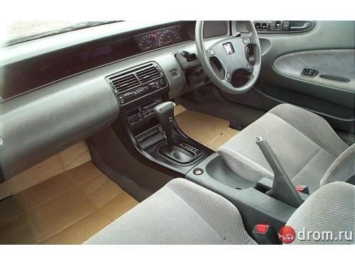 Характеристики автомобиля Honda Prelude 2.2 Si VTEC (09.1991 - 08.1993): фото, вместимость, скорость, двигатель, топливо, масса, отзывы