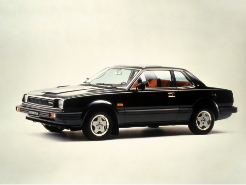 Характеристики автомобиля Honda Prelude 1.6 МT Sport (01.1979 - 09.1982): фото, вместимость, скорость, двигатель, топливо, масса, отзывы