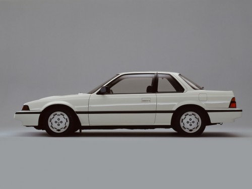 Характеристики автомобиля Honda Prelude 1.8 XJ (01.1983 - 03.1987): фото, вместимость, скорость, двигатель, топливо, масса, отзывы