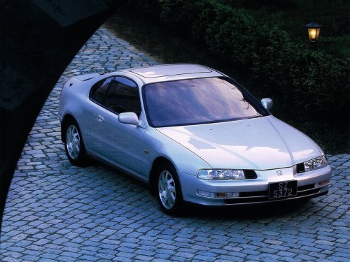 Характеристики автомобиля Honda Prelude 2.2 Si (09.1994 - 10.1996): фото, вместимость, скорость, двигатель, топливо, масса, отзывы