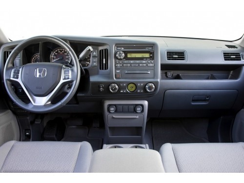 Характеристики автомобиля Honda Ridgeline 3.5 AT Sport (05.2011 - 03.2015): фото, вместимость, скорость, двигатель, топливо, масса, отзывы