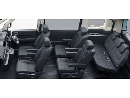 Характеристики автомобиля Honda Stepwgn 1.5 Spada 8 seater (05.2022 - н.в.): фото, вместимость, скорость, двигатель, топливо, масса, отзывы