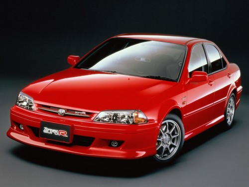 Характеристики автомобиля Honda Torneo 2.0 VTS (05.2001 - 10.2002): фото, вместимость, скорость, двигатель, топливо, масса, отзывы