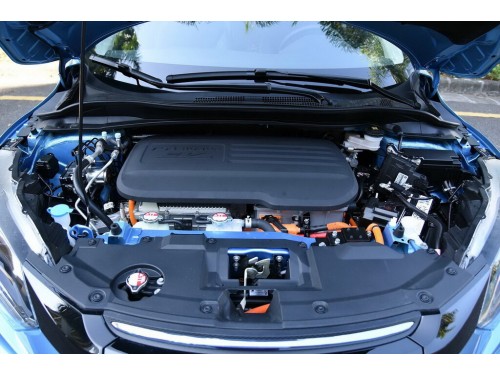 Характеристики автомобиля Honda VE-1 61.3 kWh Comfort (10.2020 - 08.2022): фото, вместимость, скорость, двигатель, топливо, масса, отзывы