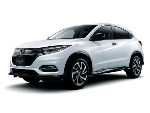 Характеристики автомобиля Honda Vezel 1.5 Hybrid X (without Honda Sensing) (02.2018 - 06.2020): фото, вместимость, скорость, двигатель, топливо, масса, отзывы