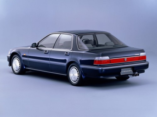 Характеристики автомобиля Honda Vigor 2.0 Type E (09.1989 - 04.1991): фото, вместимость, скорость, двигатель, топливо, масса, отзывы