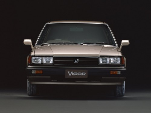 Характеристики автомобиля Honda Vigor 1.8 ME-R (09.1981 - 05.1983): фото, вместимость, скорость, двигатель, топливо, масса, отзывы