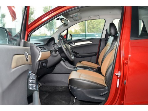 Характеристики автомобиля Hozon Neta N01 43 kWh 430v (08.2019 - 09.2019): фото, вместимость, скорость, двигатель, топливо, масса, отзывы