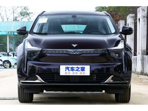 Характеристики автомобиля Hozon Neta U-II 54.3 kWh 400 (ternary lithium battery) (10.2022 - 12.2022): фото, вместимость, скорость, двигатель, топливо, масса, отзывы
