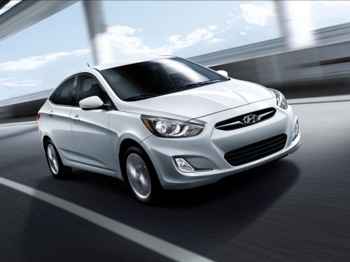 Характеристики автомобиля Hyundai Accent 1.6 GDi AT GLS + Premium package (01.2011 - 12.2015): фото, вместимость, скорость, двигатель, топливо, масса, отзывы