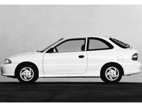 Характеристики автомобиля Hyundai Accent 1.5 AT GS (02.1997 - 06.1999): фото, вместимость, скорость, двигатель, топливо, масса, отзывы