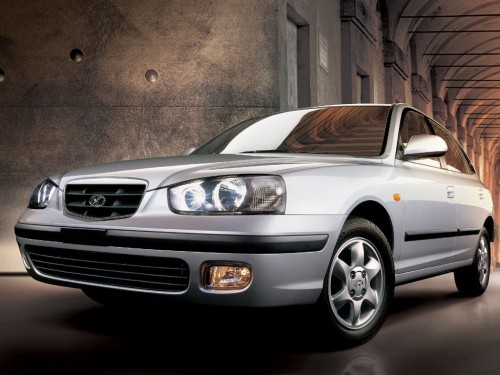 Характеристики автомобиля Hyundai Avante 1.5 MT Base Alfa (04.2000 - 05.2003): фото, вместимость, скорость, двигатель, топливо, масса, отзывы