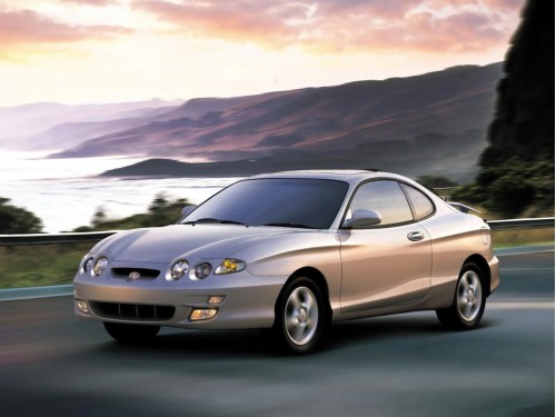 Характеристики автомобиля Hyundai Coupe 2.0 MT FX (09.1999 - 09.2001): фото, вместимость, скорость, двигатель, топливо, масса, отзывы