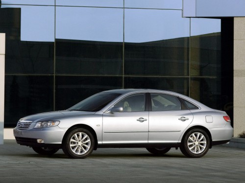 Характеристики автомобиля Hyundai Grandeur 2.7 AT Q270 (09.2005 - 11.2009): фото, вместимость, скорость, двигатель, топливо, масса, отзывы