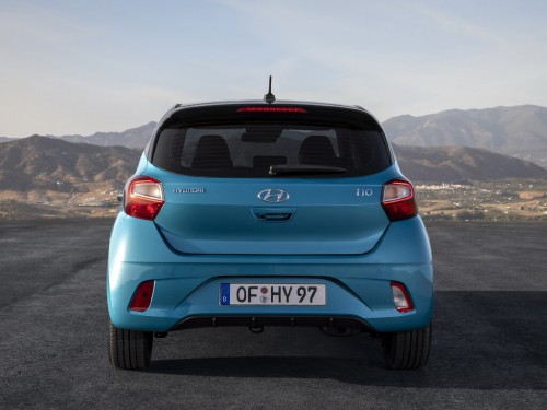 Характеристики автомобиля Hyundai i10 1.0 AT Prime (08.2019 - 11.2022): фото, вместимость, скорость, двигатель, топливо, масса, отзывы